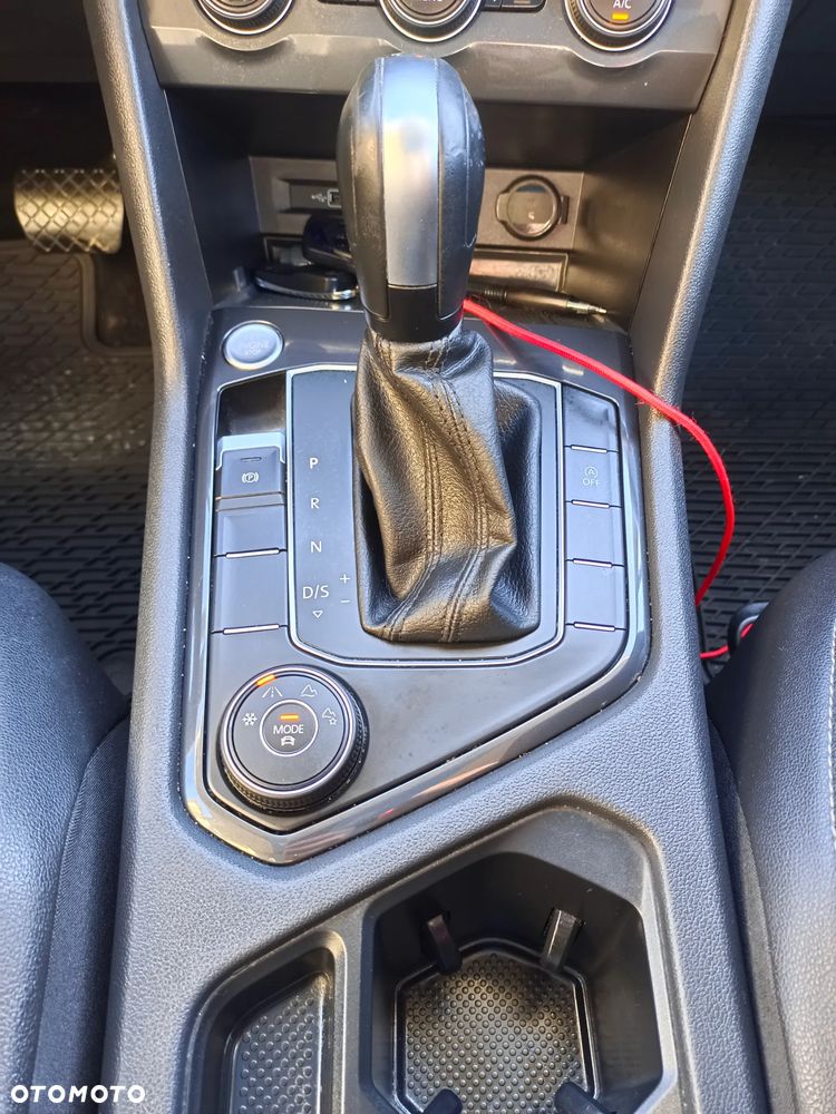 Volkswagen Tiguan Allspace - 8