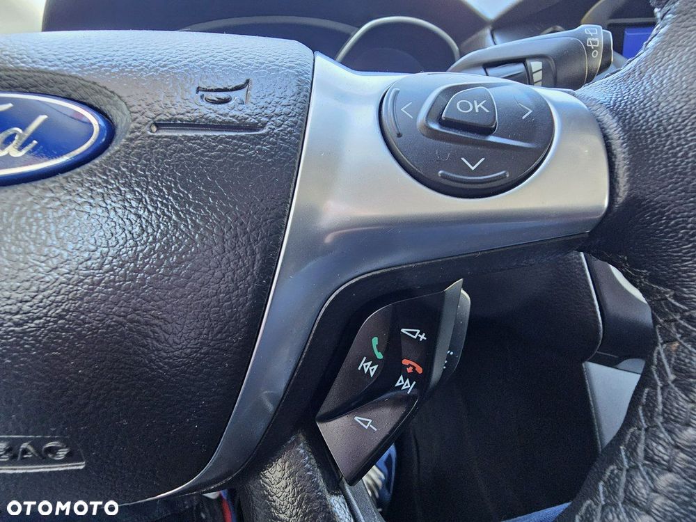 Ford Focus 1.6 EcoBoost Gold X (Edition) - 31