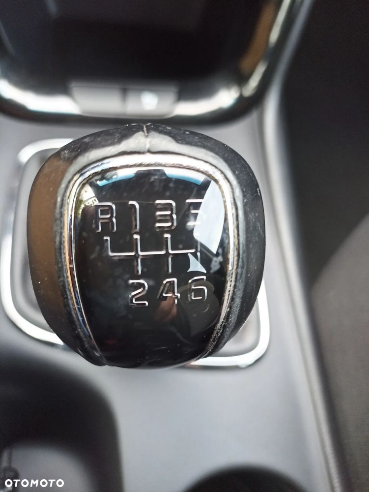 Kia Ceed - 27