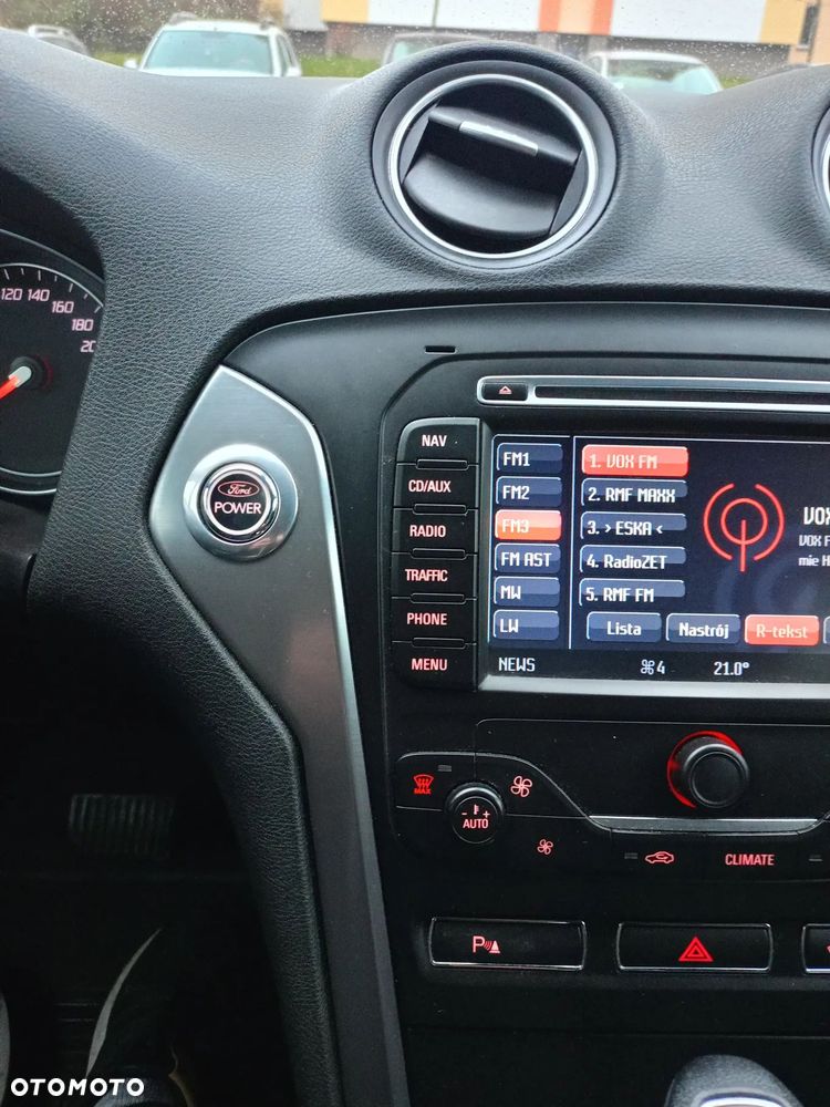 Ford Mondeo - 11