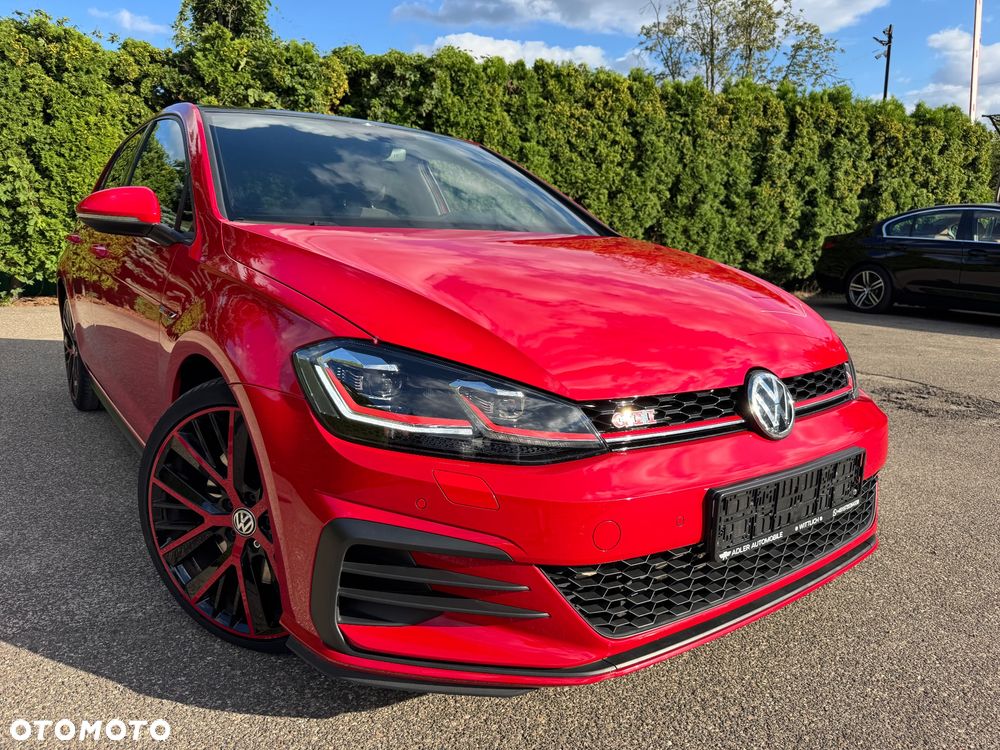 Volkswagen Golf GTI (BlueMotion Technology) DSG Performance - 2