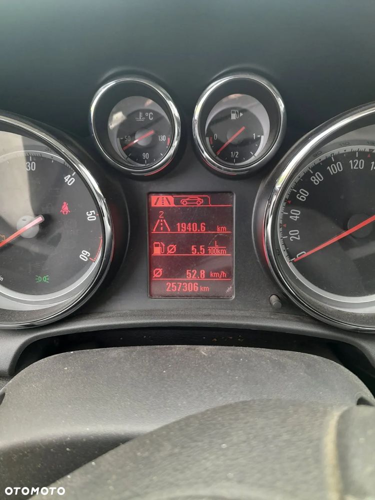 Opel Astra III 1.7 CDTI EcoFLEX - 4