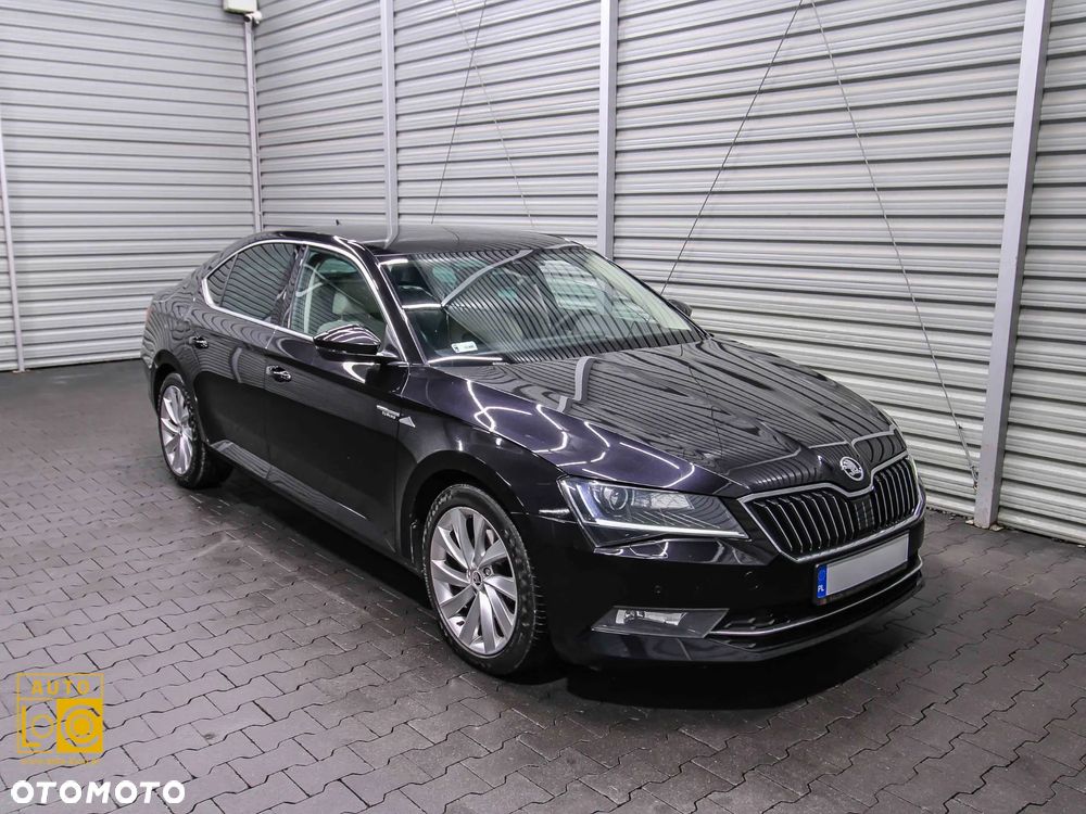 Skoda Superb 2.0 TDI Style DSG - 6