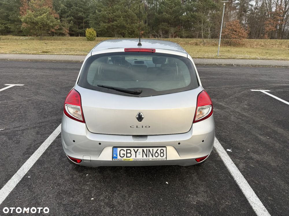Renault Clio - 5