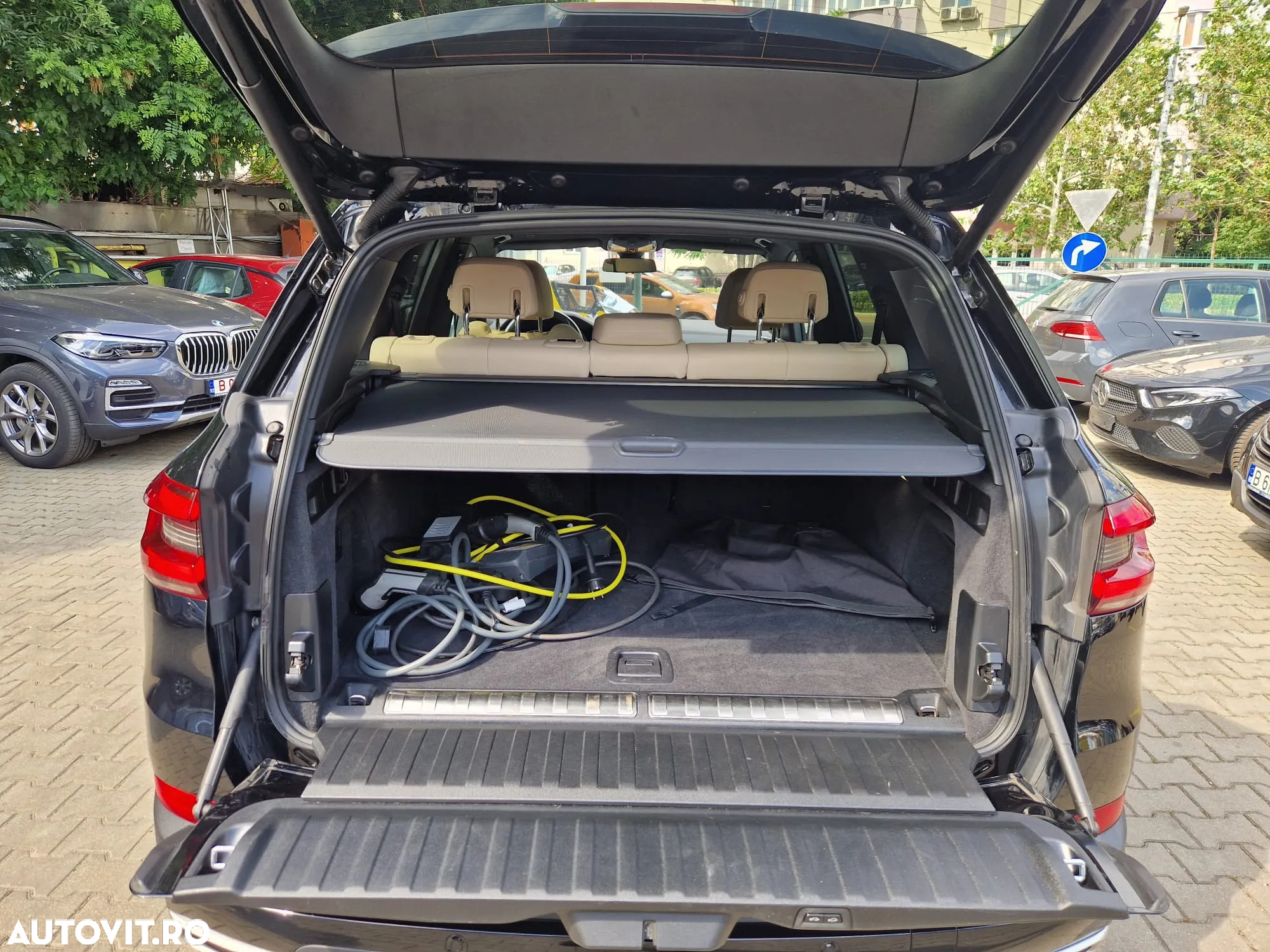 BMW X5 xDrive45e AT PHEV - 28