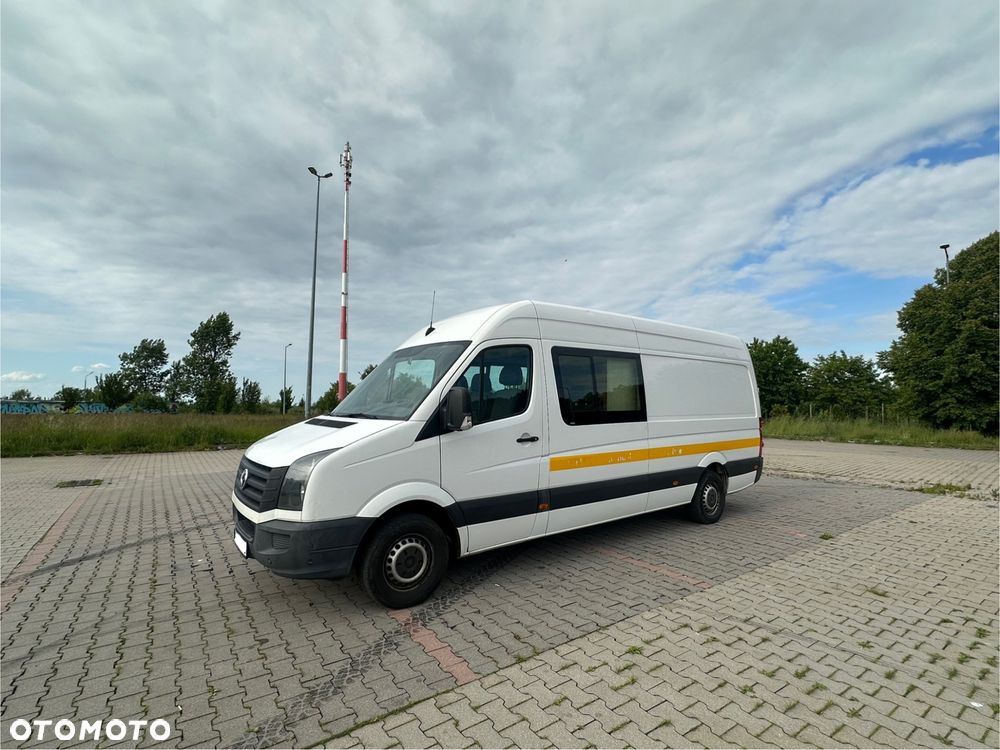 Volkswagen Crafter - 1