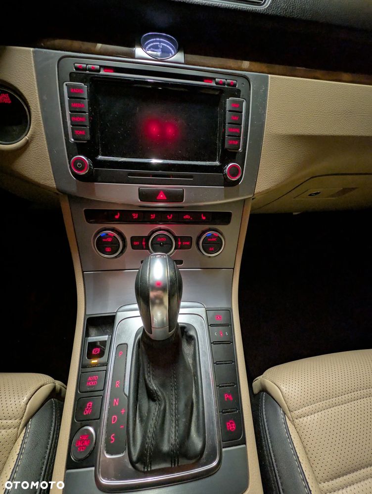 Volkswagen CC 2.0 TSI DSG - 15