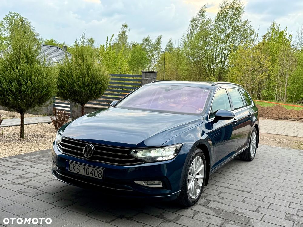Volkswagen Passat 2.0 TDI SCR DSG Comfortline - 1