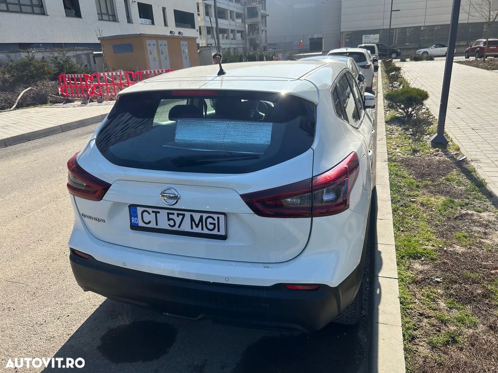 Nissan Qashqai - 4