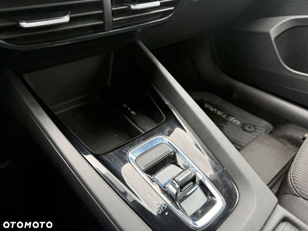 Skoda Octavia 1.0 TSI e-Tec Ambition DSG - 20