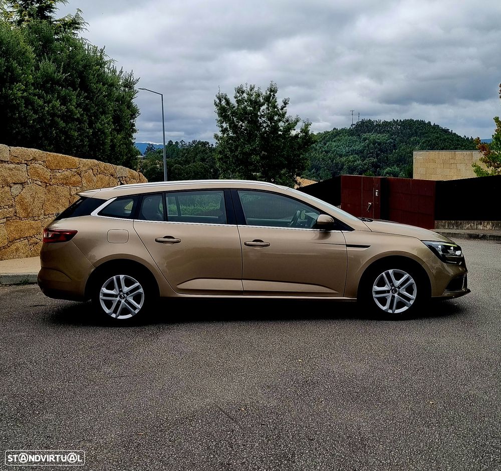 Renault Mégane Sport Tourer - 5