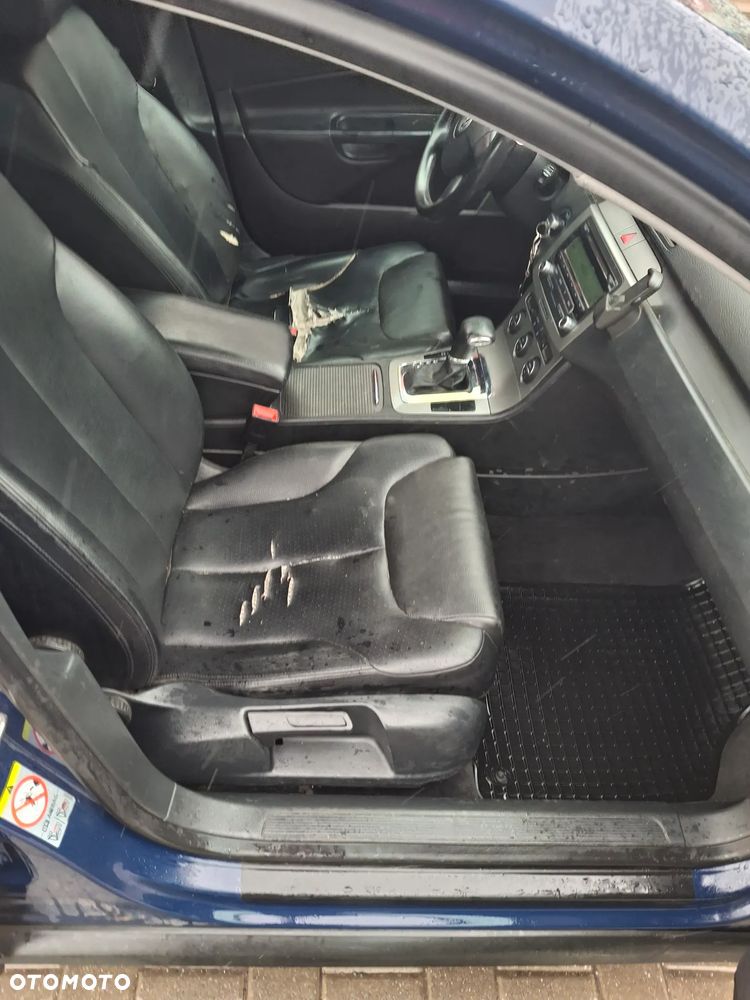 Volkswagen Passat 2.0 TDI Comfortline DSG - 6