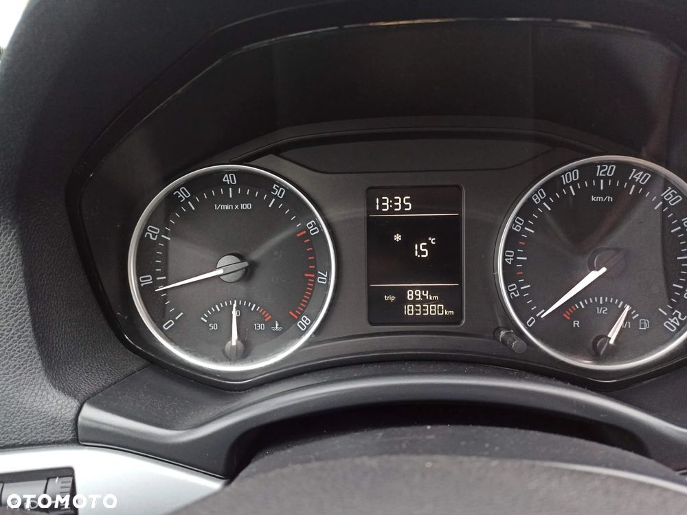 Skoda Octavia 1.8 TSI 4x4 Ambiente - 11