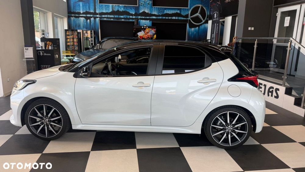 Toyota Yaris - 5