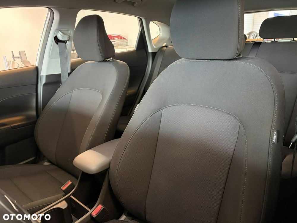 Hyundai Kona - 21