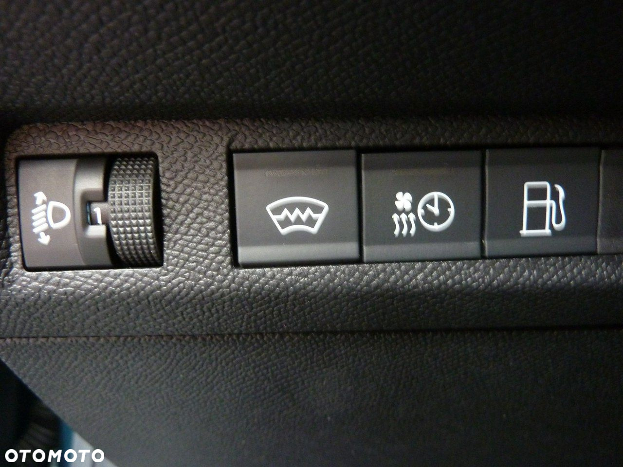 Peugeot 308 - 33