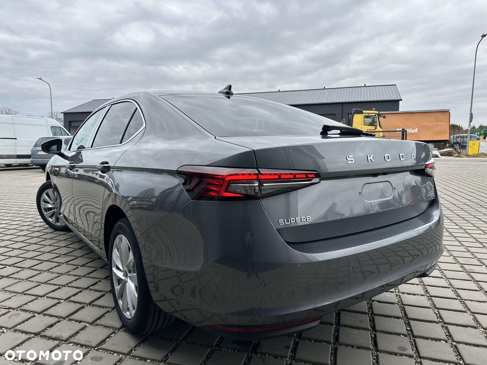 Skoda Superb - 13