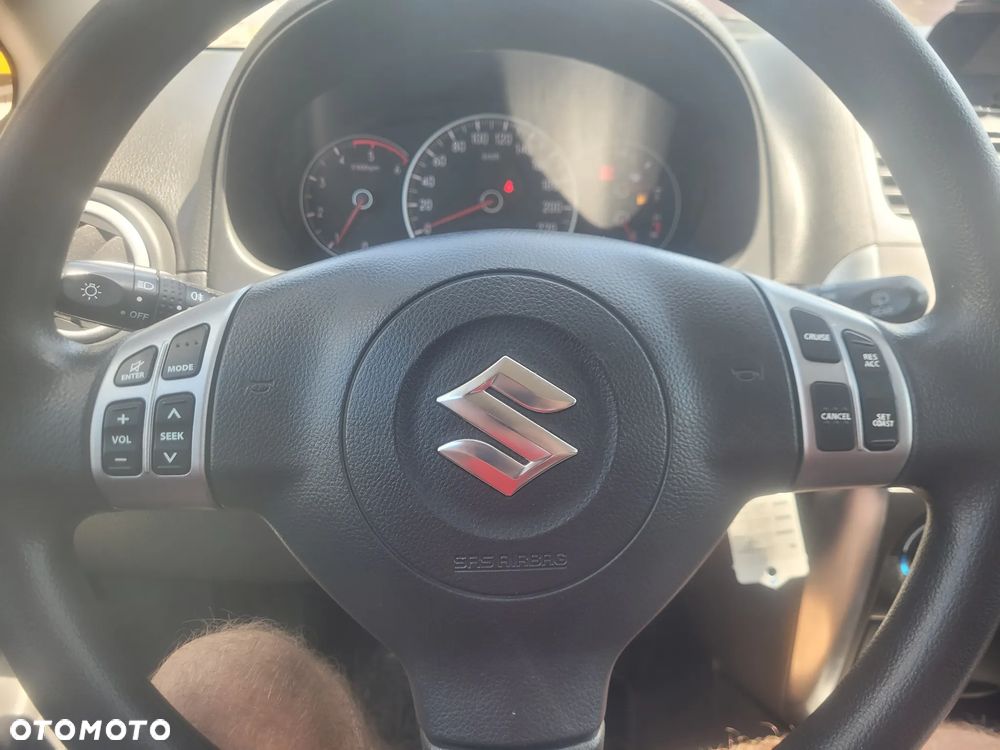 Suzuki SX4 1.9 DDiS DPF 4x2 Comfort - 22