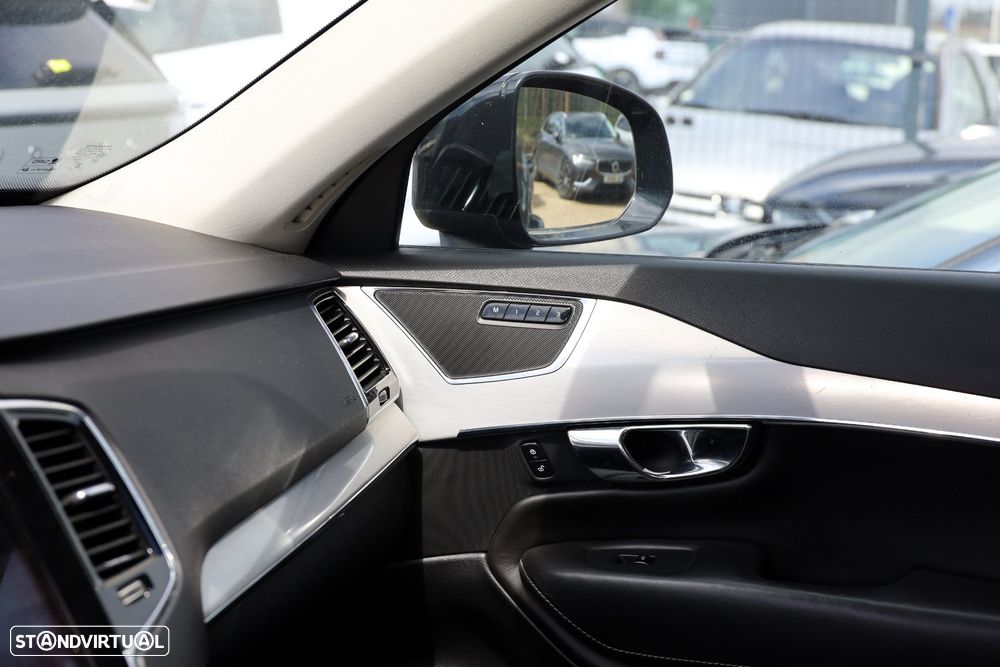 Volvo XC 90 2.0 D5 Momentum AWD - 15