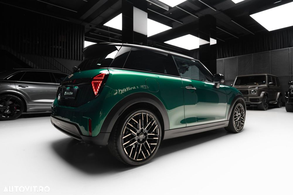 Mini Cooper S John Works Trim - 5