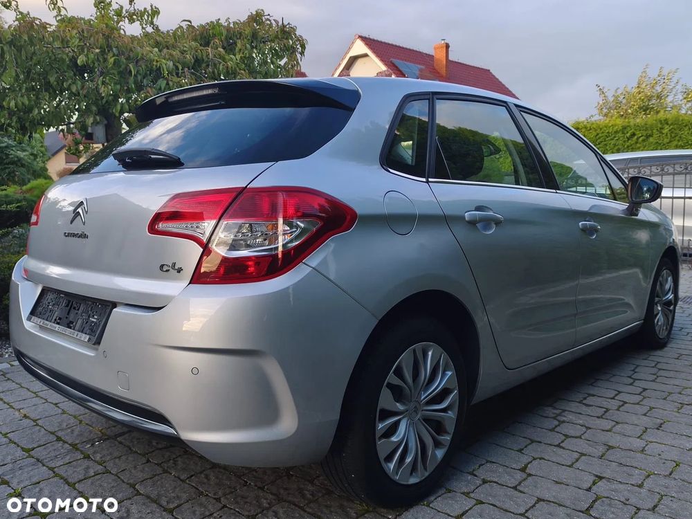 Citroën C4 1.4 VTi Attraction - 2