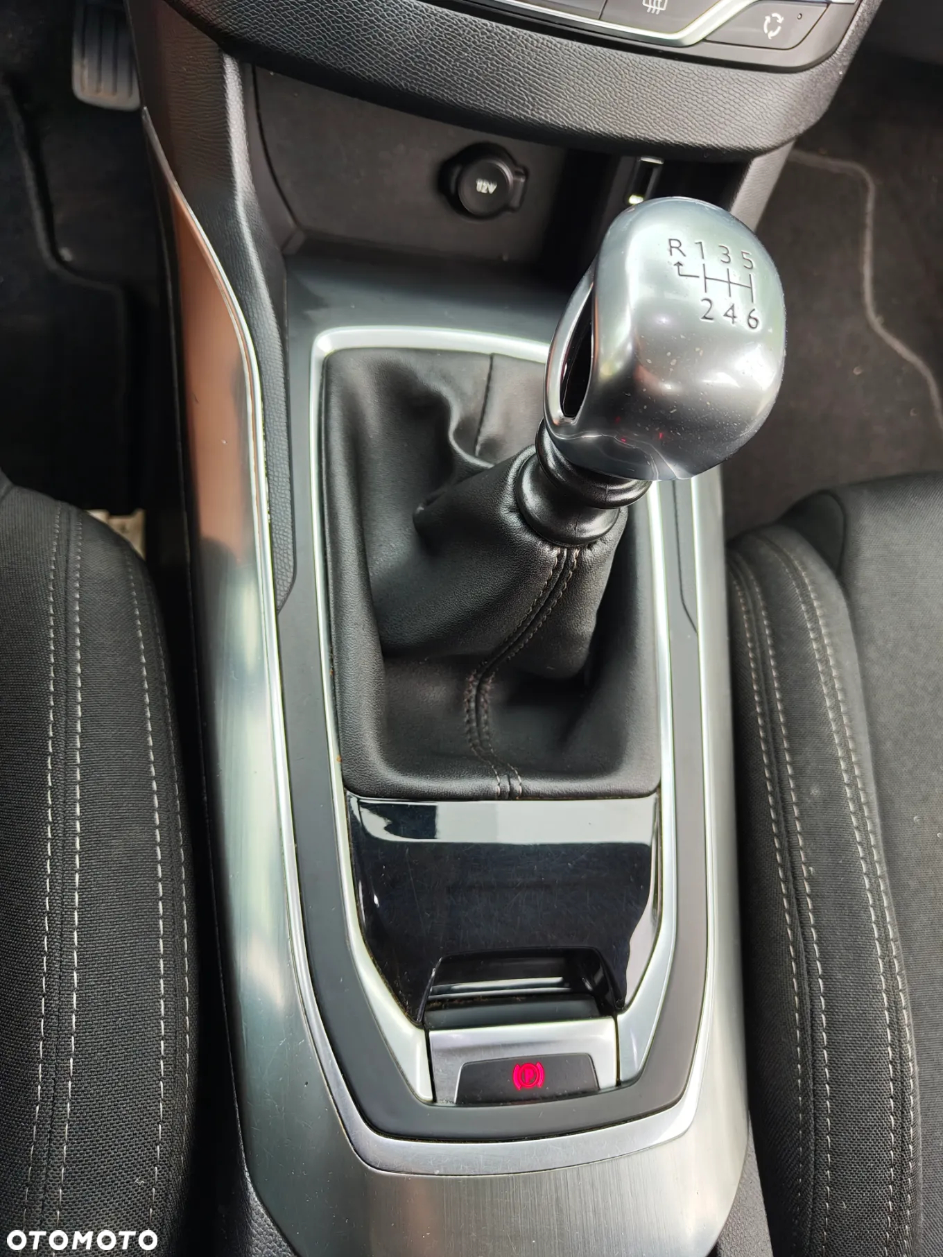 Peugeot 308 1.6 e-HDi Access STT - 24