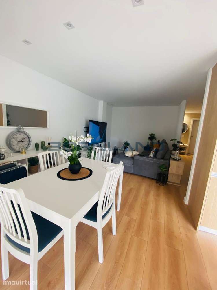 Apartamento T3 Equipado e Mobilado - Real - Grande imagem: 3/12