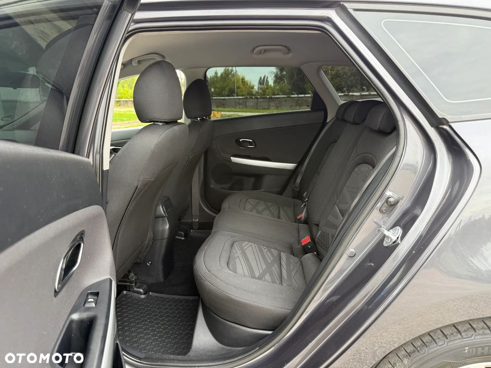 Kia Ceed 2014 photo 5