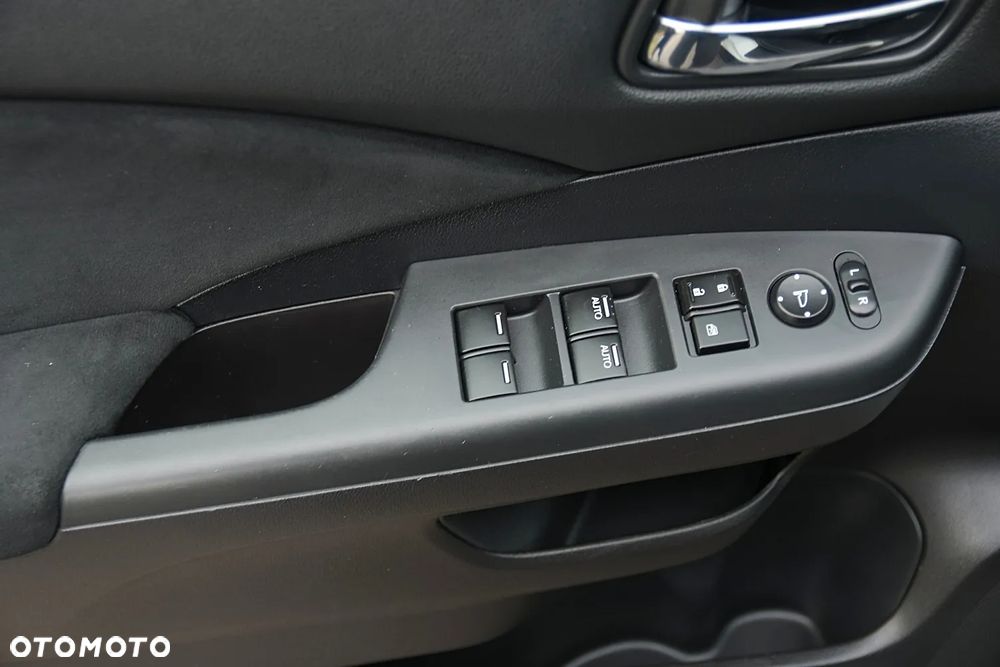 Honda CR-V - 25