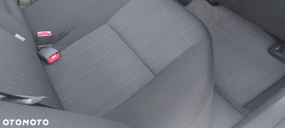 Toyota Corolla 1.6 VVT-i Premium - 10