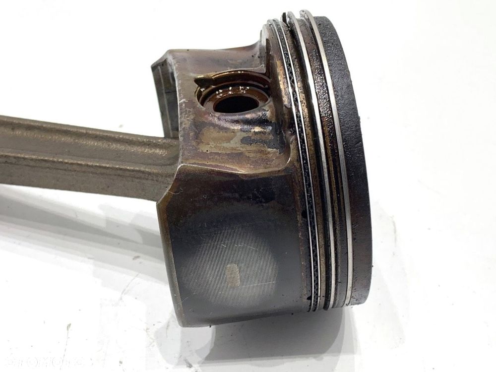 TŁOK Z KORBOWODEM  CHEVROLET CRUZE liftback (J305) 2010 - 2022 1.6 91 kW [124 KM] benzyna 2011 - - 2