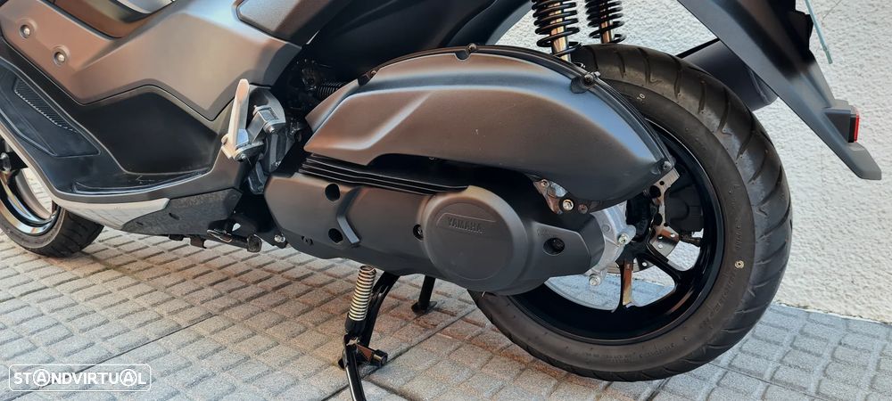 Yamaha NMAX 125 Tech MAX - 35