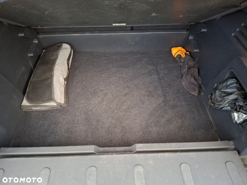 Peugeot 3008 1.6 HDi Trendy - 19