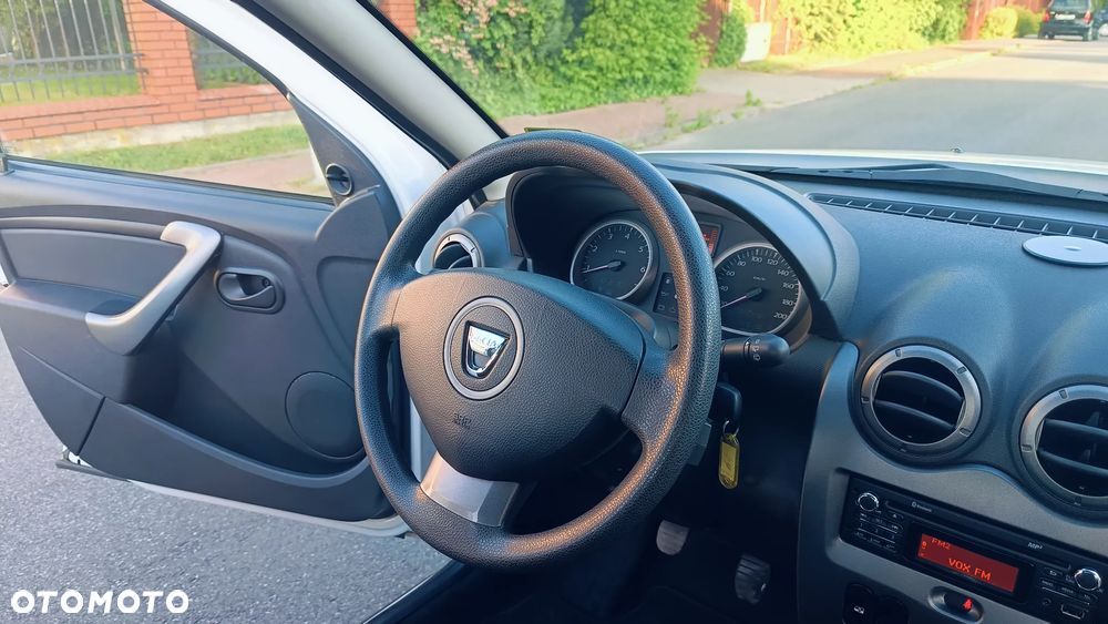 Dacia Duster 1.6 16V 4x2 - 24