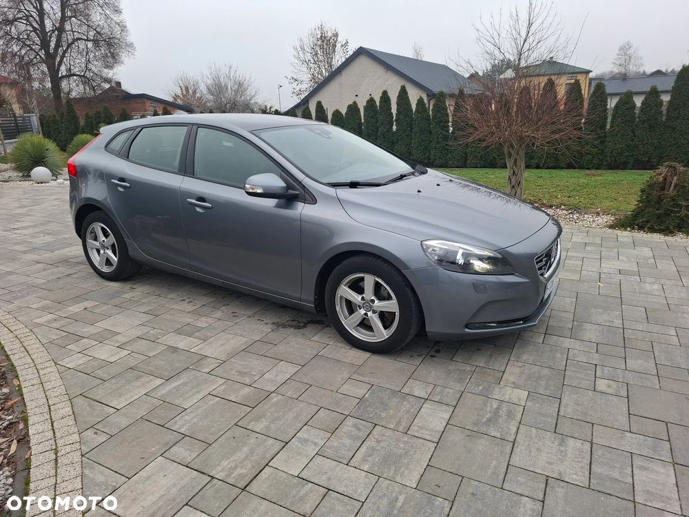 Volvo V40 T2 You - 19