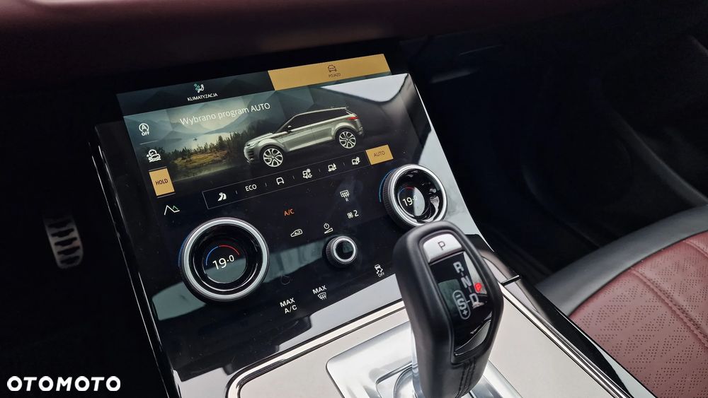 Land Rover Range Rover Evoque - 37