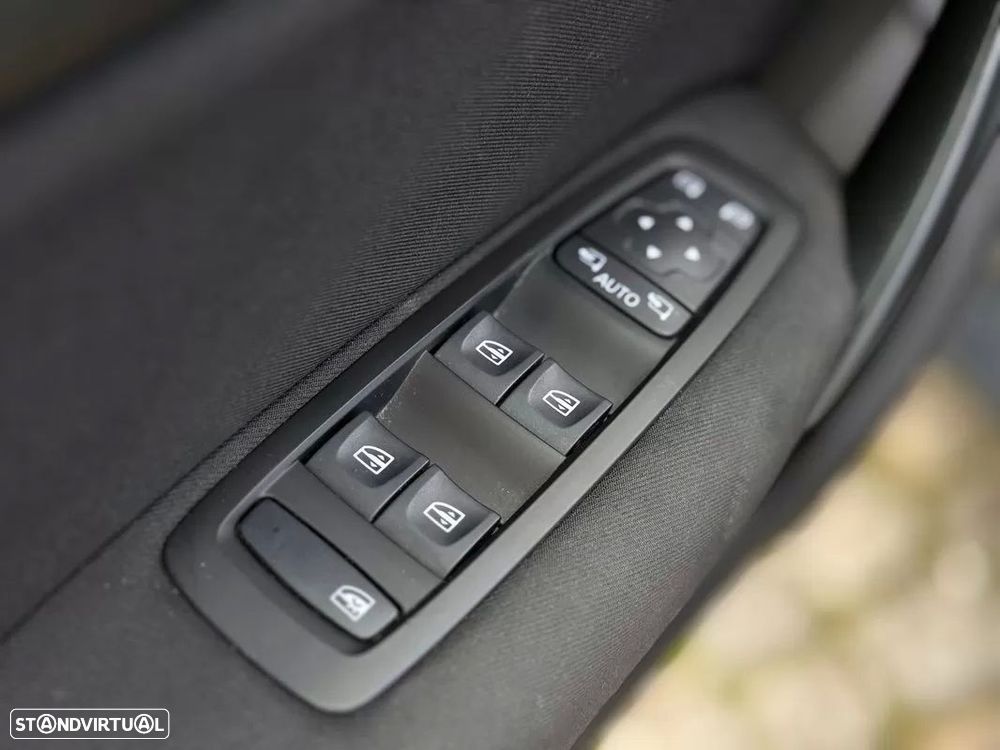 Renault Mégane 1.5 dCi Bose Edition J18 - 15