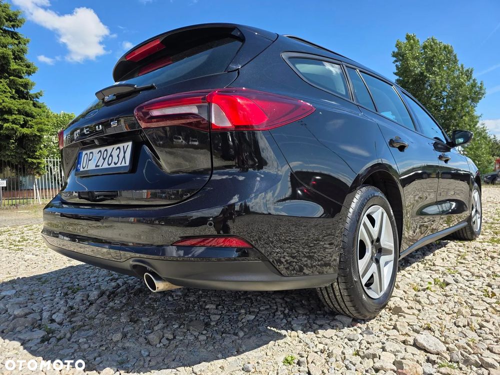 Ford Focus 1.5 EcoBlue Start-Stopp-System COOL&CONNECT - 11