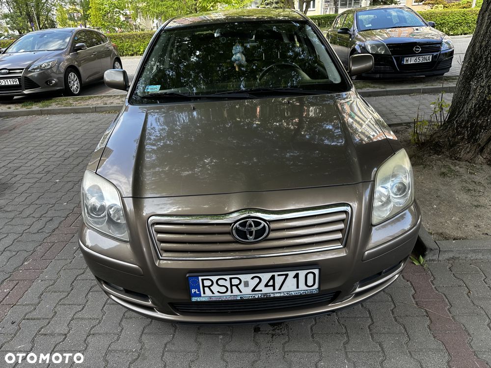 Toyota Avensis 1.8 VVT-i Sol - 12