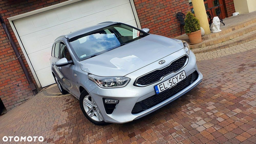 Kia Ceed - 5