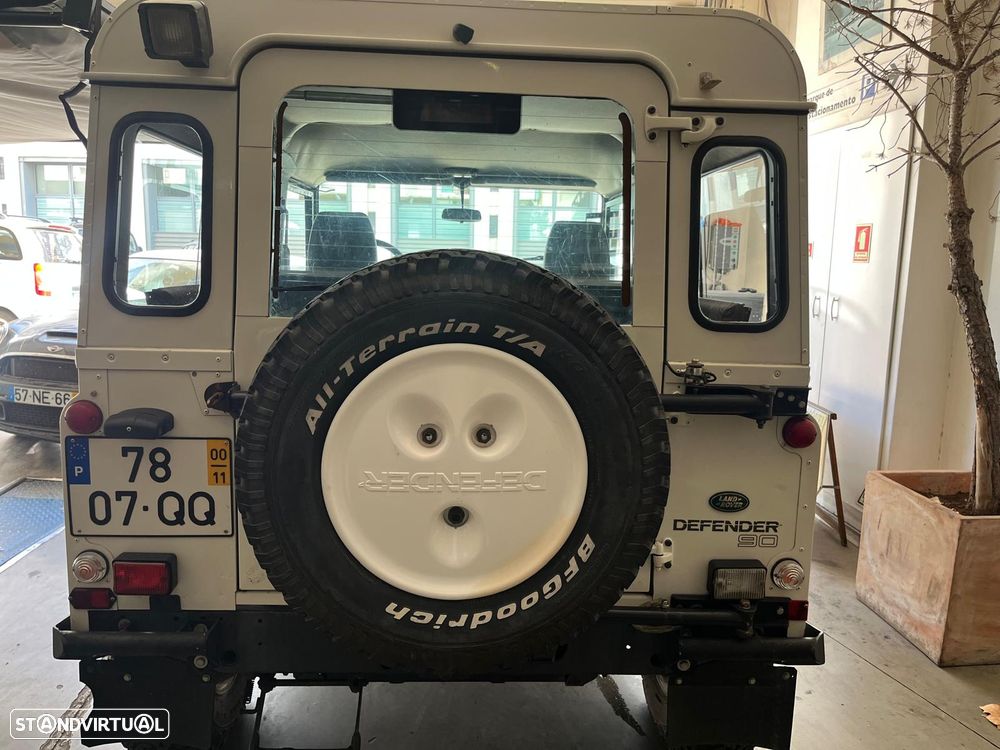 Land Rover Defender 90 2.5 TD5 Metal Top - 3