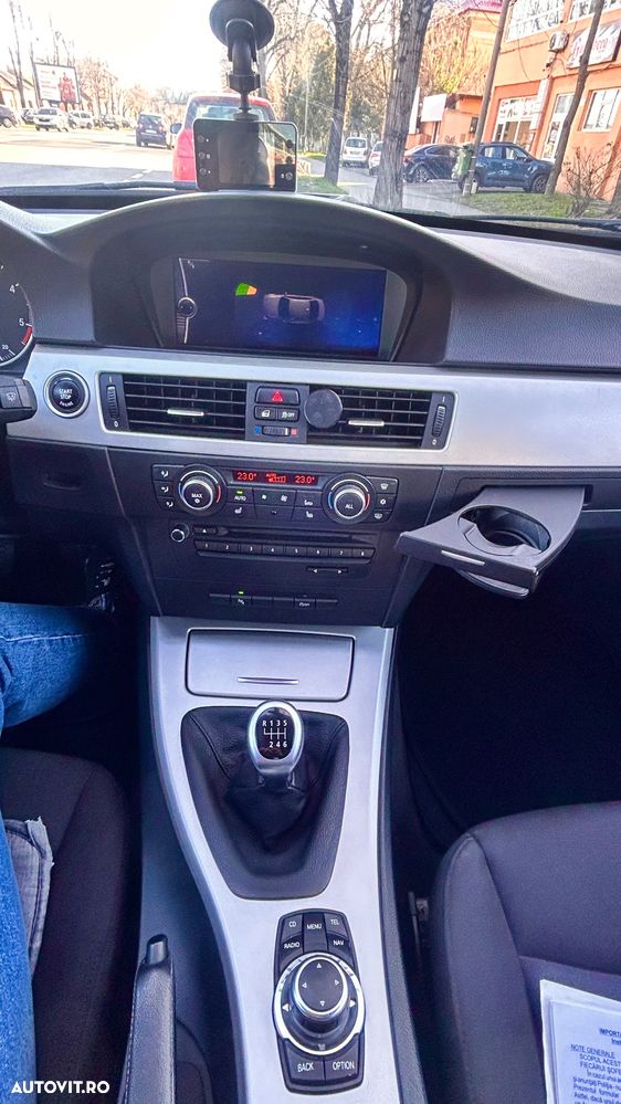 BMW Seria 3 316d - 16