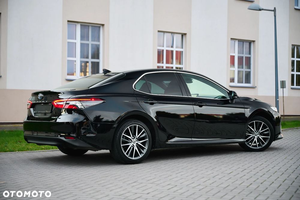 Toyota Camry 2.5 Hybrid Executive CVT - 23