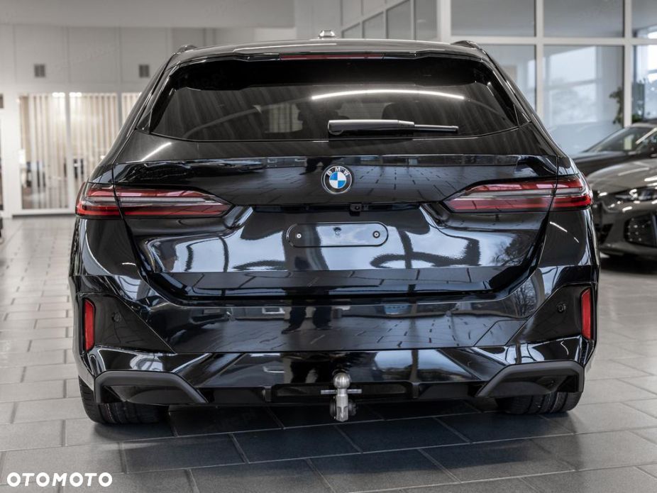 BMW Seria 5 540d xDrive mHEV M Sport - 5