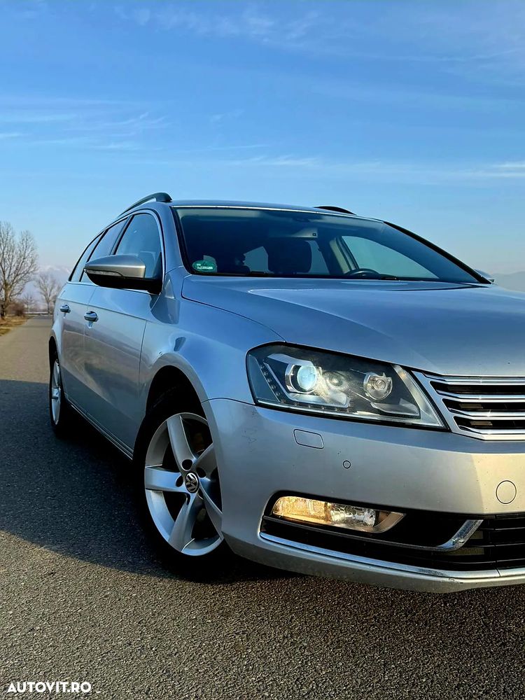 Volkswagen Passat 2.0 TDI BlueMotion Technology DSG Highline - 3