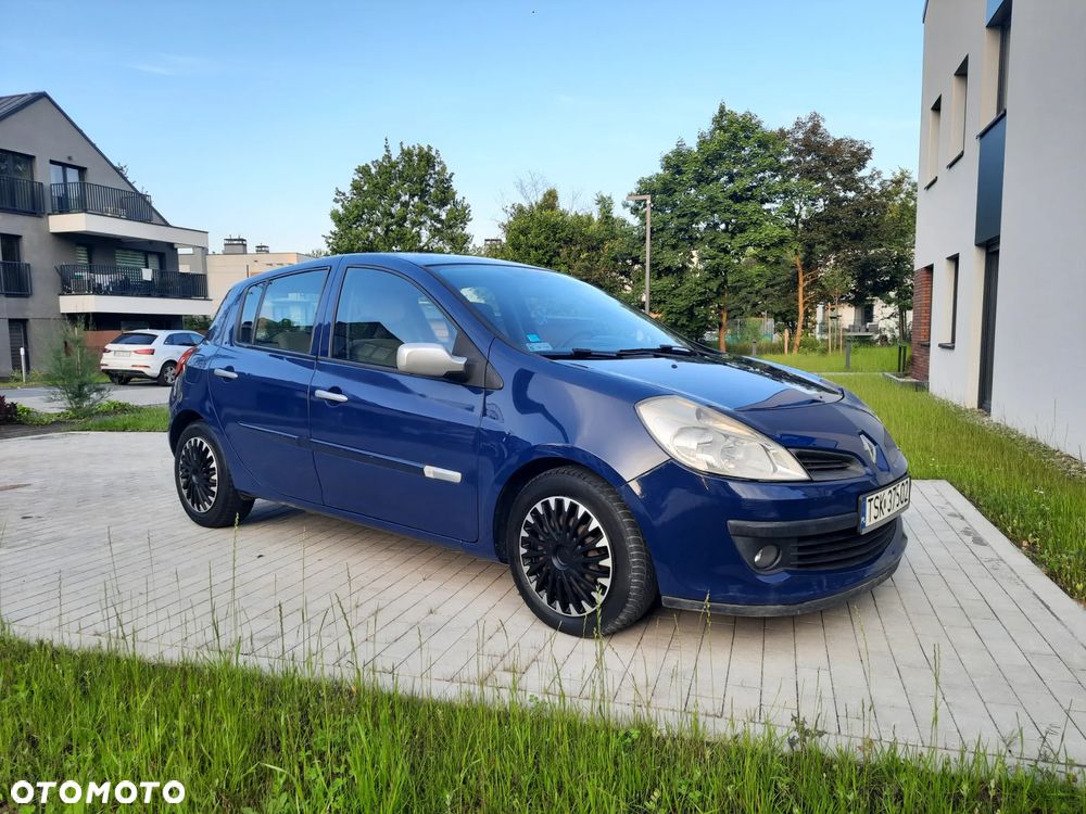 Renault Clio 1.4 16V Dynamique - 4