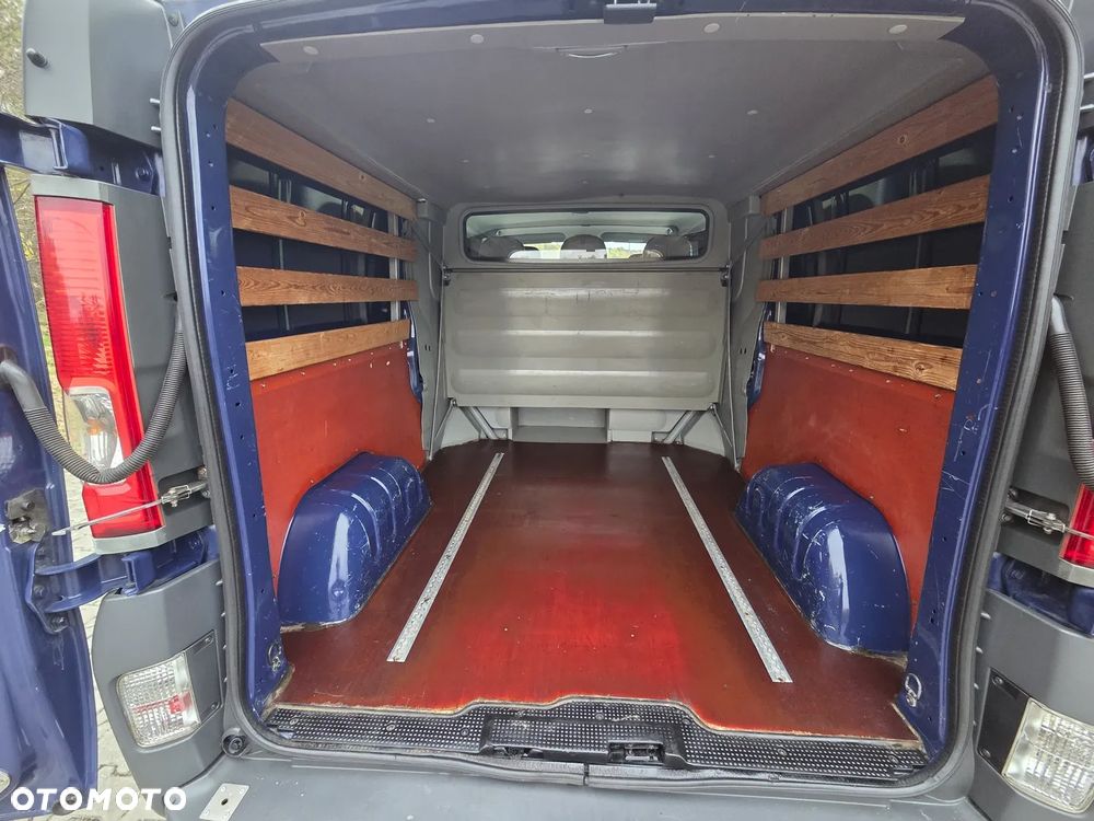 Renault Trafic - 20