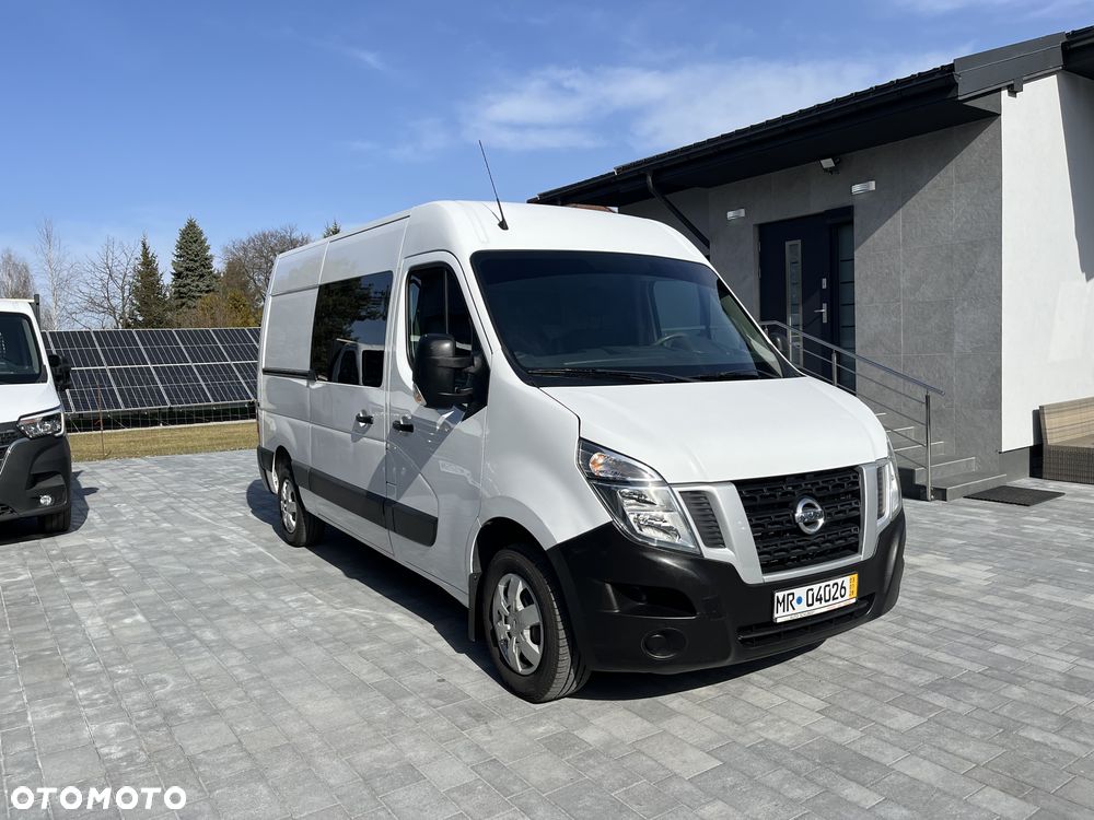 Nissan NV400 - 2