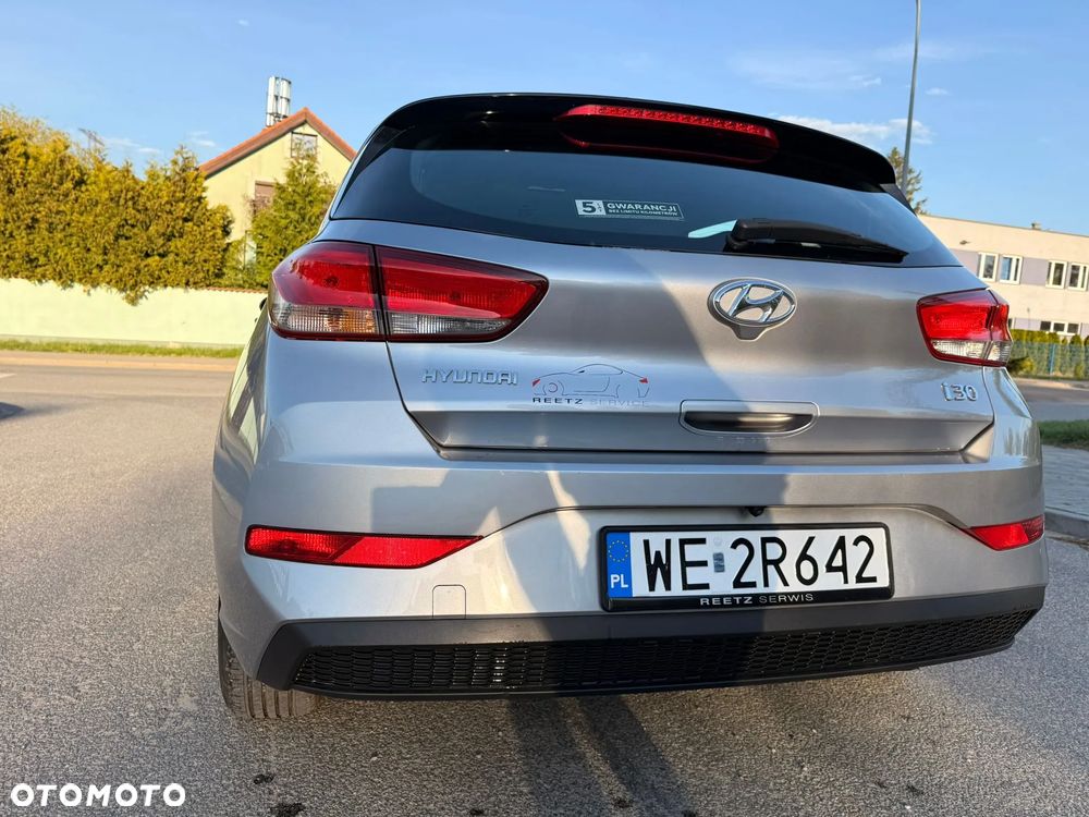 Hyundai i30 1.5 DPI Classic + - 6