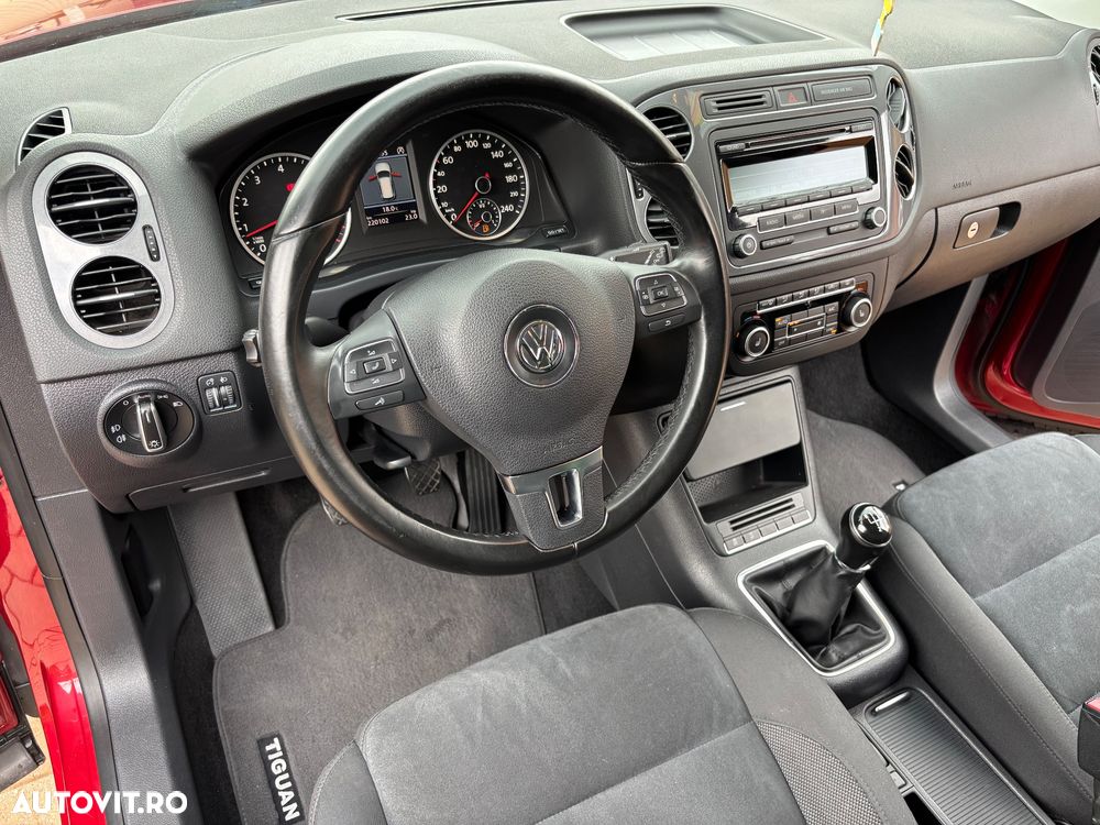 Volkswagen Tiguan 1.4 TSI BlueMotion Technology Sport & Style - 14